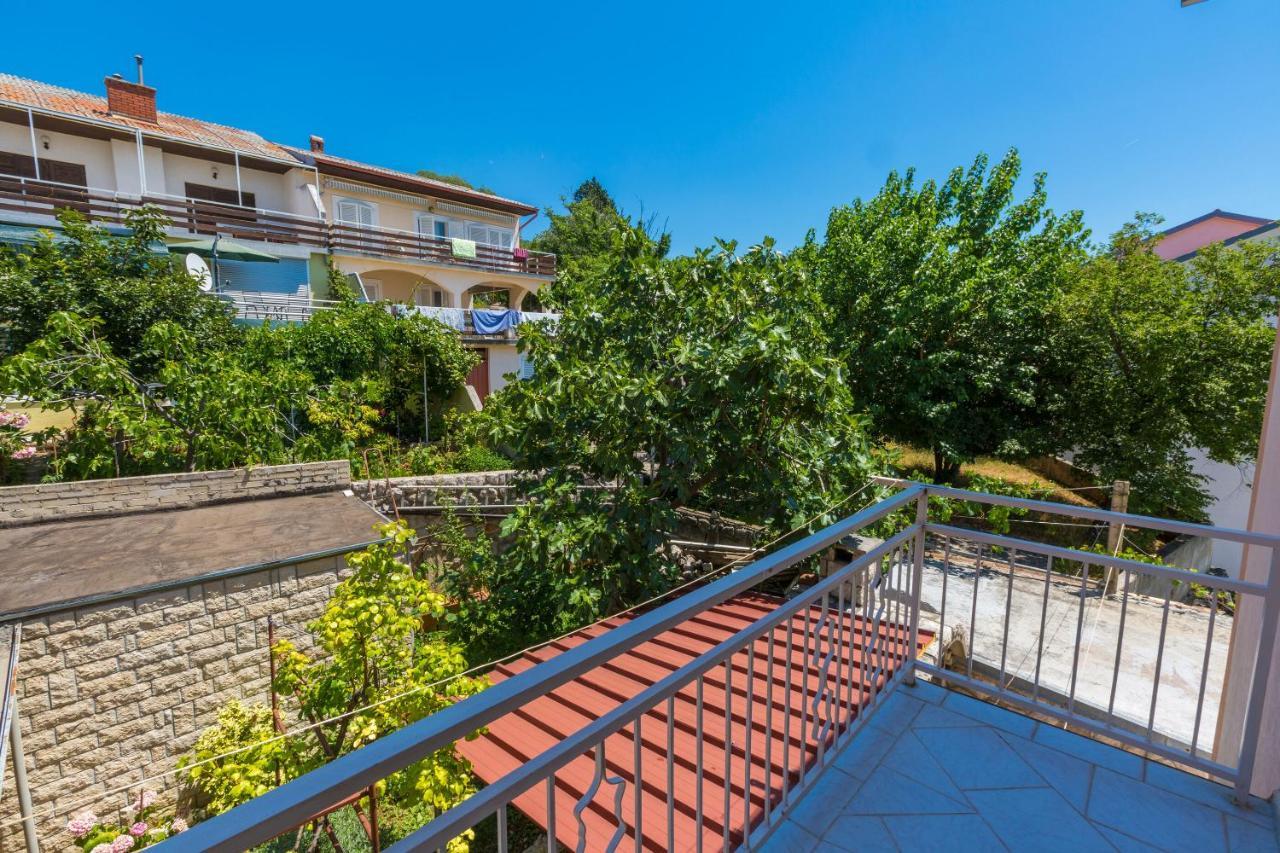 Apartments Matilda Dramalj Exterior photo