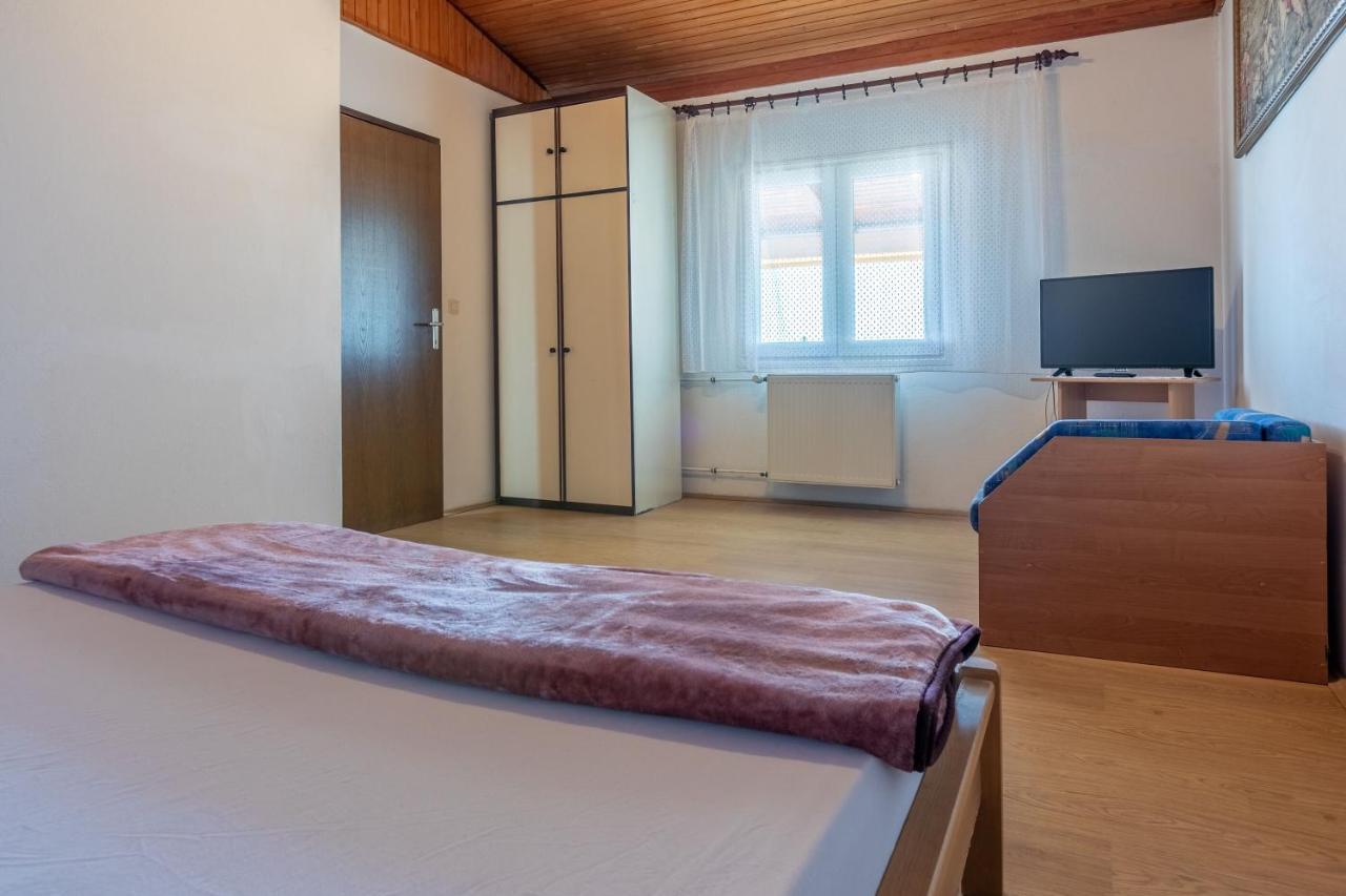 Apartments Matilda Dramalj Exterior photo
